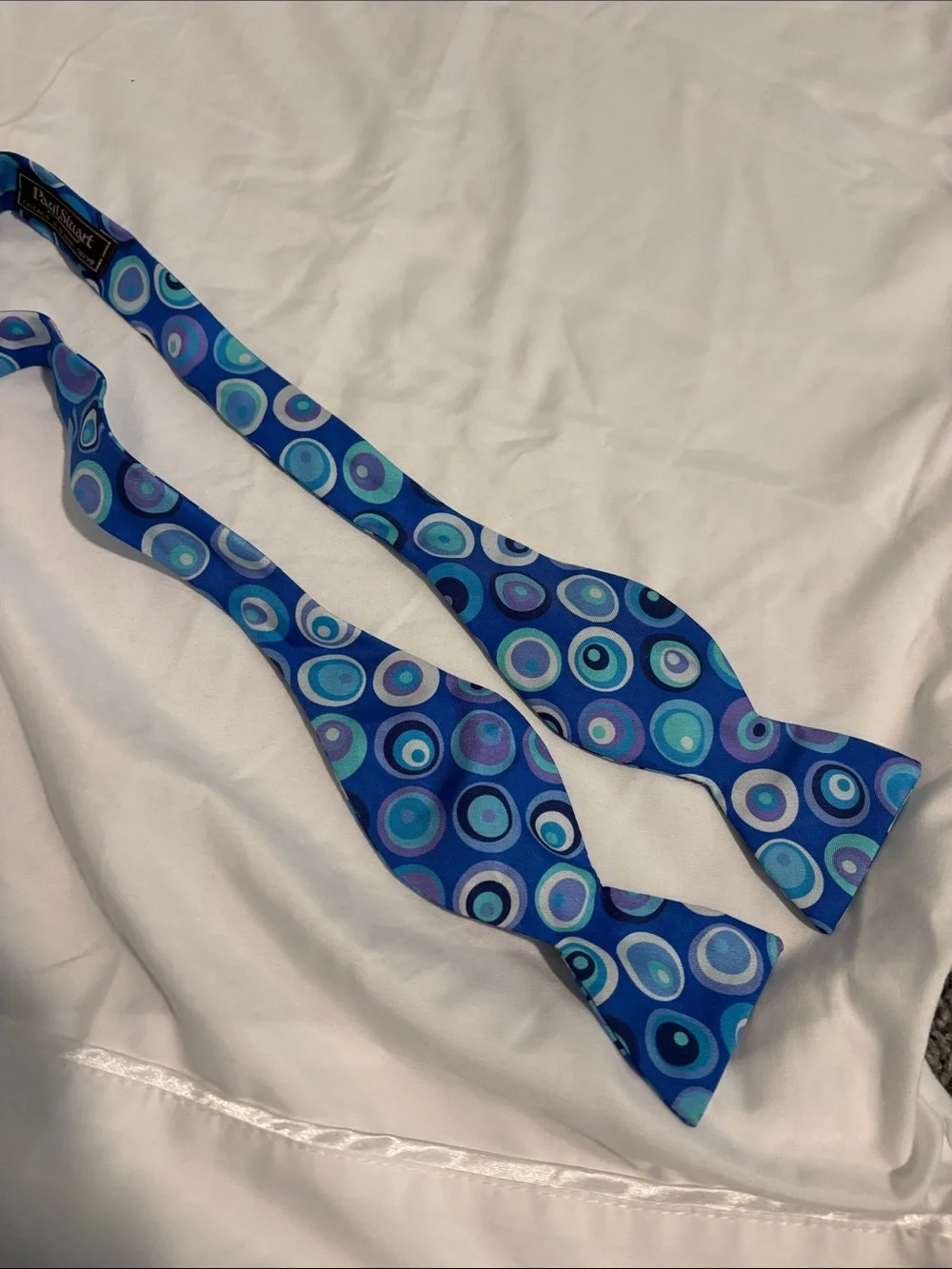 Paul Stuart Blue Multi-Color Circle Pattern Bow Tie